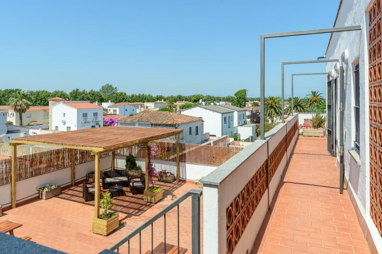 - Nº 10 Empuriabrava